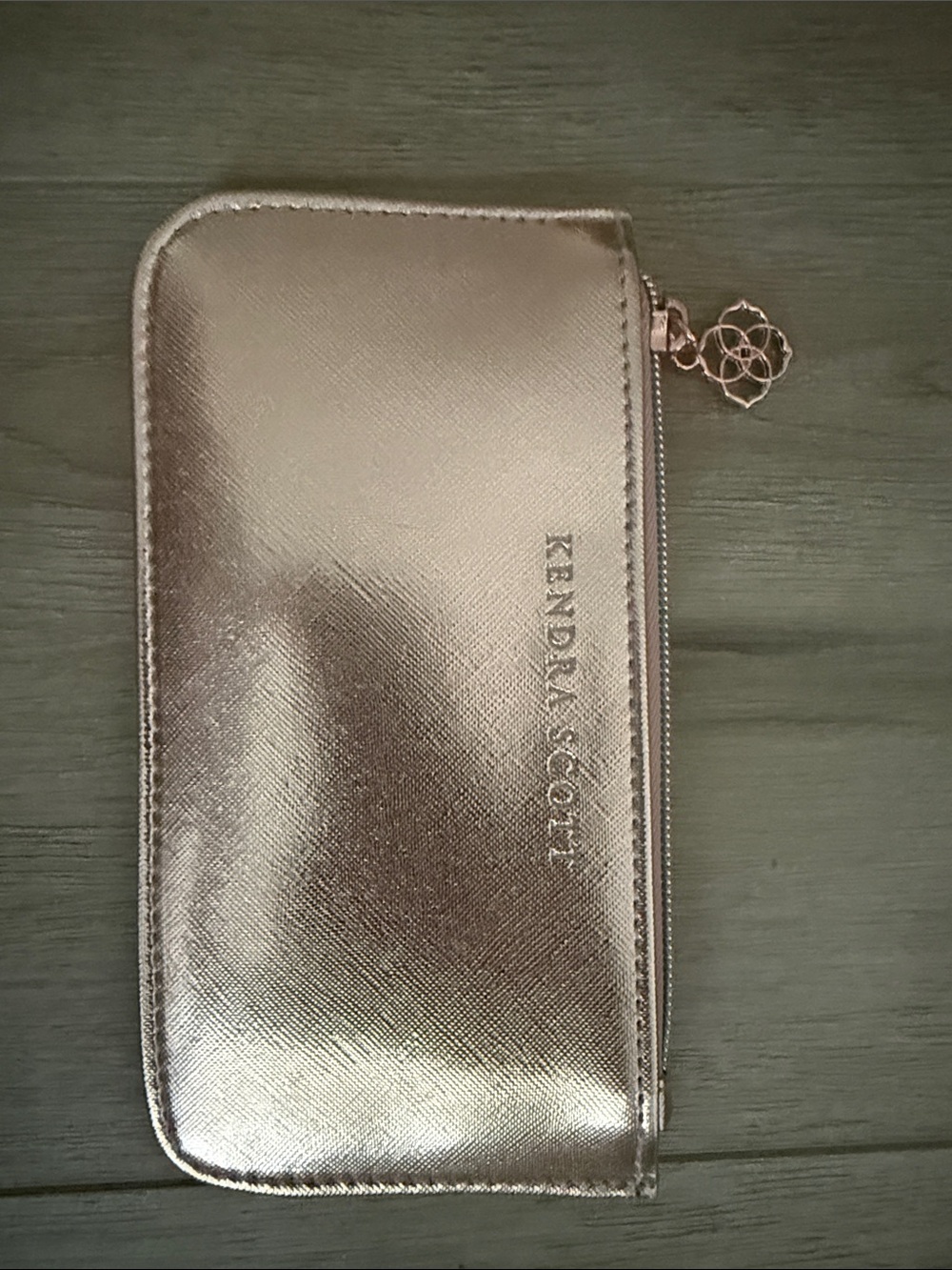 Kendra Scott Metallic Rose Gold Zip Around Wallet